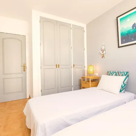 Solana - Private Pool & Rooftop Near The 빌라