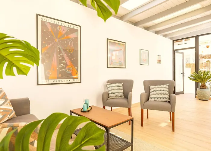 Villa Solana - Private Pool & Rooftop Near The *